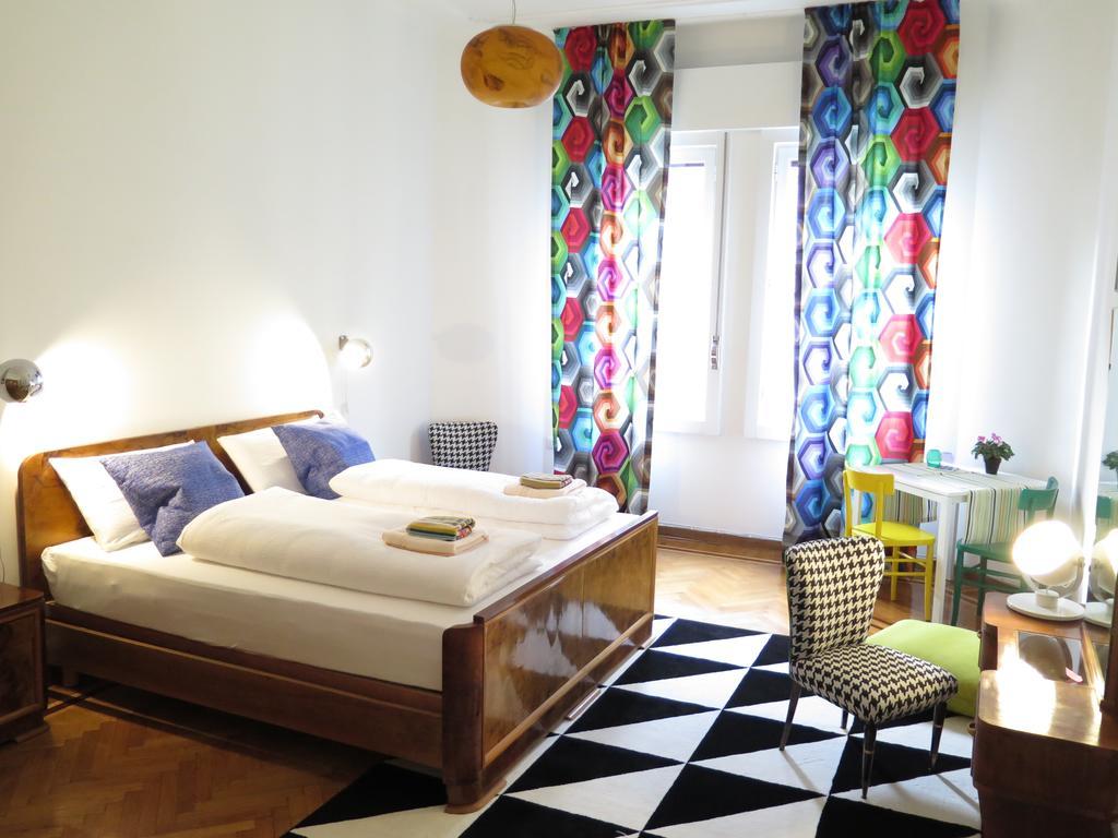 Dai Muli B&B Триест Стая снимка